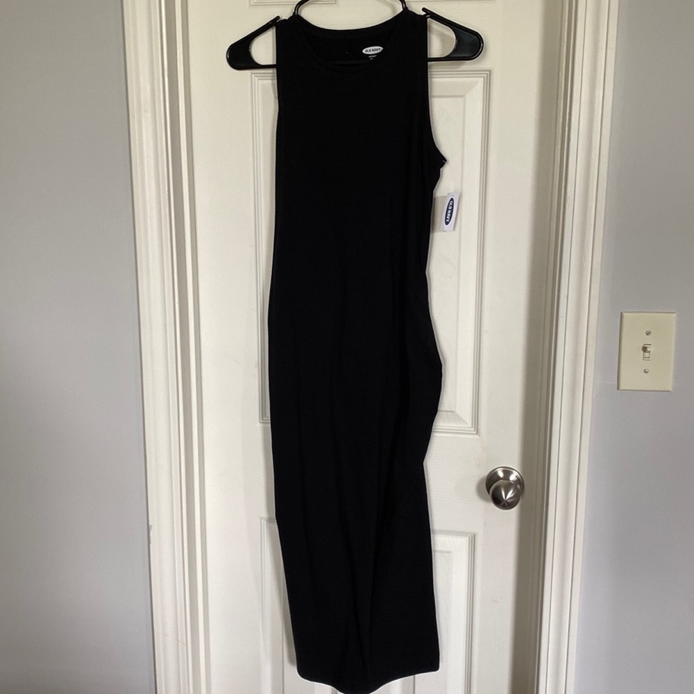 Old Navy fitted maternity dress